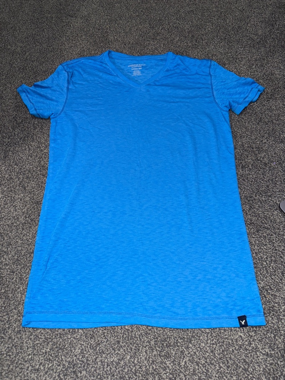American Eagle Men’s Blue V Neck T Shirt Small Classic Fit Soft Basic Tee Casual